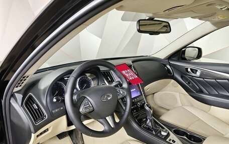Infiniti Q50 I рестайлинг, 2017 год, 1 649 000 рублей, 18 фотография