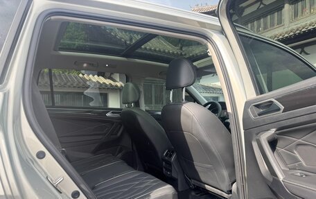 Volkswagen Tiguan II, 2022 год, 2 187 000 рублей, 9 фотография
