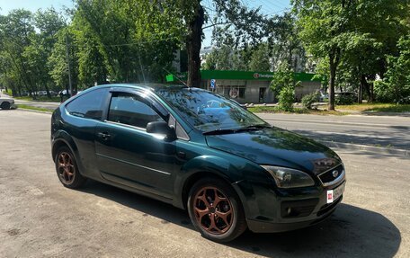 Ford Focus II рестайлинг, 2005 год, 390 000 рублей, 1 фотография