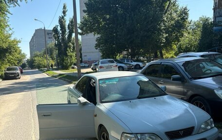 Toyota Vista, 1996 год, 260 000 рублей, 1 фотография