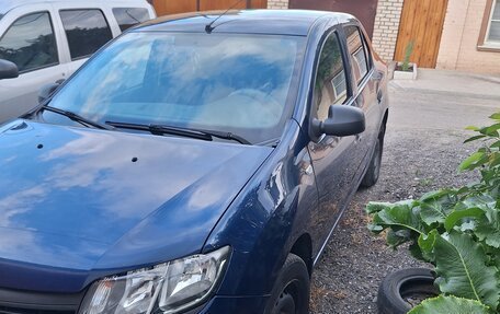 Renault Logan II, 2015 год, 610 000 рублей, 8 фотография
