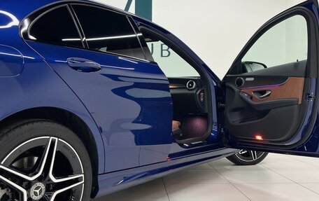 Mercedes-Benz C-Класс, 2018 год, 3 900 000 рублей, 4 фотография