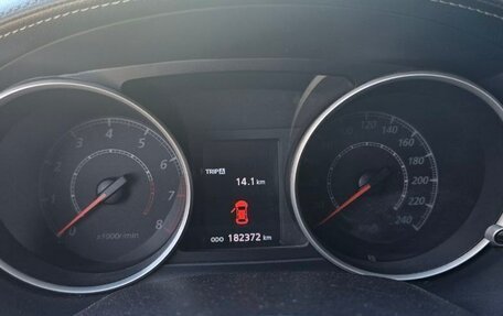 Mitsubishi Outlander III рестайлинг 3, 2011 год, 710 000 рублей, 6 фотография