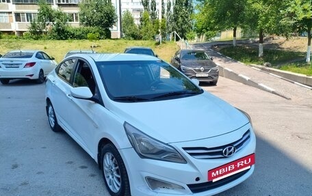 Hyundai Solaris II рестайлинг, 2016 год, 465 000 рублей, 3 фотография