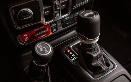 Jeep Wrangler, 2026 год, 17 348 000 рублей, 21 фотография