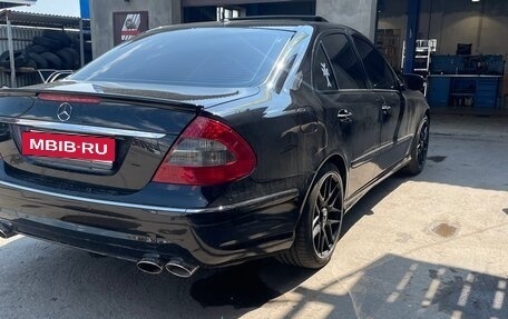 Mercedes-Benz E-Класс, 2008 год, 2 700 000 рублей, 5 фотография