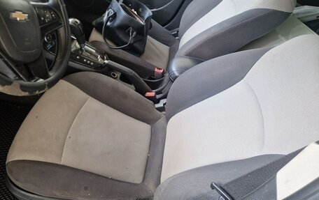 Chevrolet Cruze II, 2011 год, 310 000 рублей, 6 фотография