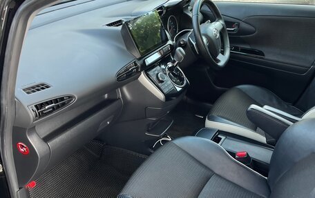 Toyota Wish II, 2014 год, 1 550 000 рублей, 28 фотография