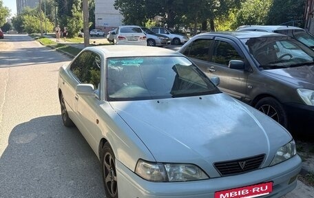 Toyota Vista, 1996 год, 260 000 рублей, 2 фотография