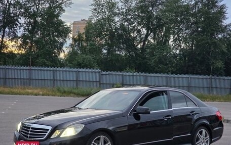 Mercedes-Benz E-Класс, 2011 год, 1 530 000 рублей, 3 фотография