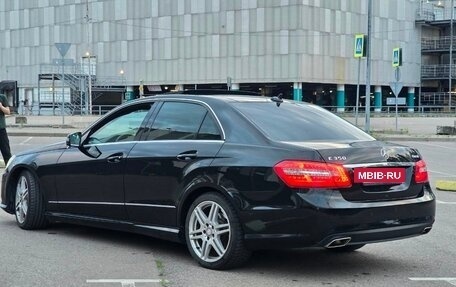 Mercedes-Benz E-Класс, 2011 год, 1 530 000 рублей, 16 фотография