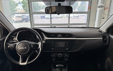 KIA Rio IV, 2022 год, 1 800 000 рублей, 8 фотография