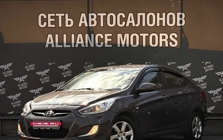 Hyundai Solaris II рестайлинг, 2013 год, 809 000 рублей, 3 фотография