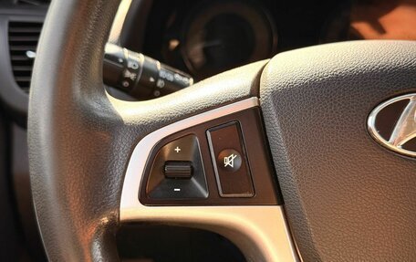 Hyundai Solaris II рестайлинг, 2013 год, 809 000 рублей, 16 фотография