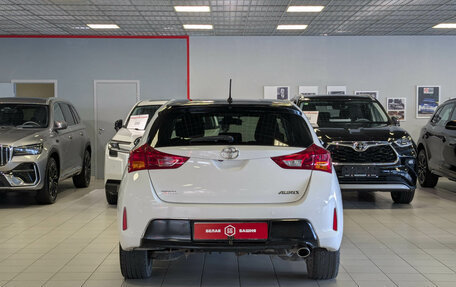 Toyota Auris II, 2013 год, 1 265 000 рублей, 6 фотография