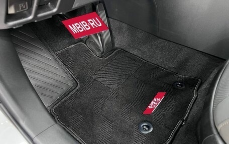 Toyota RAV4, 2026 год, 3 990 000 рублей, 25 фотография