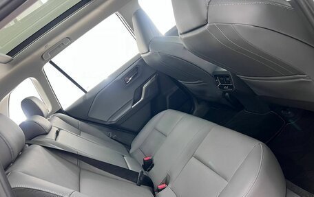 Toyota RAV4, 2026 год, 3 990 000 рублей, 32 фотография