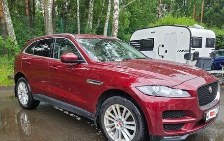 Jaguar F-Pace, 2017 год, 2 450 000 рублей, 3 фотография
