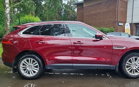 Jaguar F-Pace, 2017 год, 2 450 000 рублей, 4 фотография