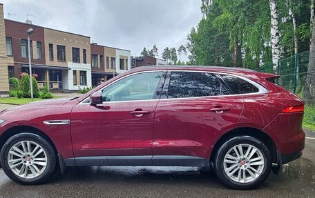 Jaguar F-Pace, 2017 год, 2 450 000 рублей, 8 фотография