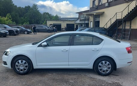 Skoda Octavia, 2017 год, 860 000 рублей, 4 фотография