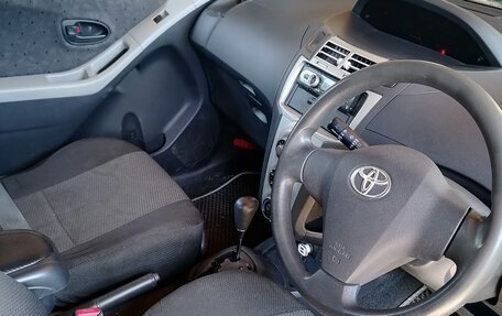 Toyota Vitz, 2007 год, 615 000 рублей, 9 фотография