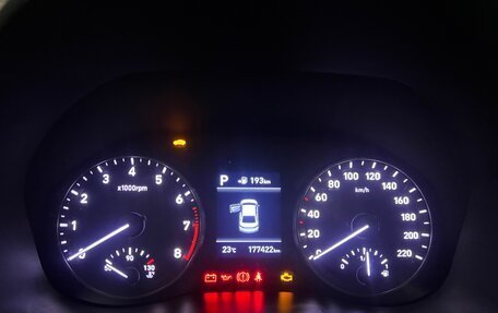 Hyundai Solaris II рестайлинг, 2017 год, 1 240 000 рублей, 9 фотография