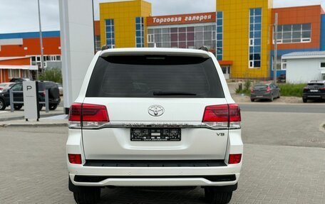 Toyota Land Cruiser 200, 2016 год, 5 600 000 рублей, 2 фотография