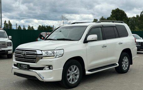 Toyota Land Cruiser 200, 2016 год, 5 600 000 рублей, 14 фотография