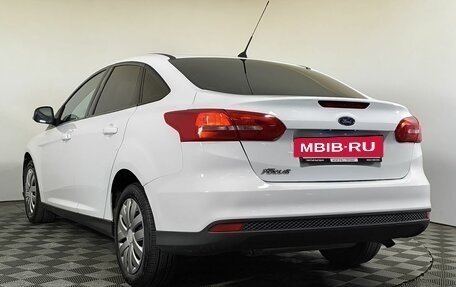 Ford Focus III, 2015 год, 915 000 рублей, 6 фотография