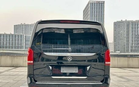 Mercedes-Benz V-Класс, 2022 год, 5 535 000 рублей, 12 фотография