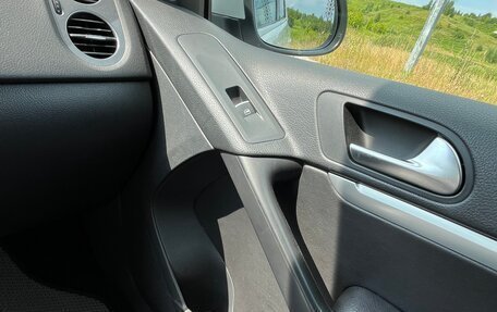 Volkswagen Tiguan I, 2012 год, 1 240 000 рублей, 18 фотография