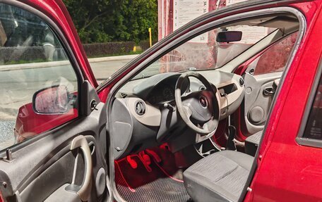 Renault Logan I, 2011 год, 530 000 рублей, 18 фотография