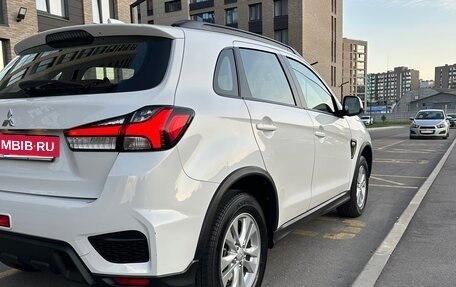 Mitsubishi ASX I рестайлинг, 2021 год, 2 200 000 рублей, 5 фотография