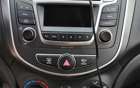 Hyundai Solaris II рестайлинг, 2016 год, 1 139 000 рублей, 4 фотография