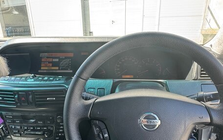 Nissan Gloria XI, 2002 год, 445 000 рублей, 7 фотография