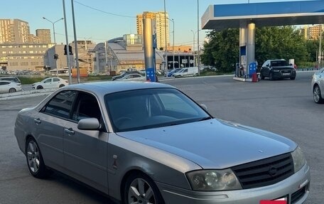 Nissan Gloria XI, 2002 год, 445 000 рублей, 2 фотография