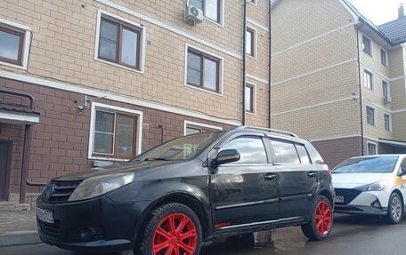 Geely MK Cross I, 2013 год, 250 000 рублей, 16 фотография