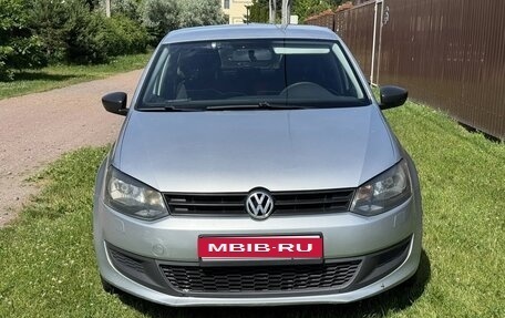 Volkswagen Polo VI (EU Market), 2010 год, 385 000 рублей, 1 фотография