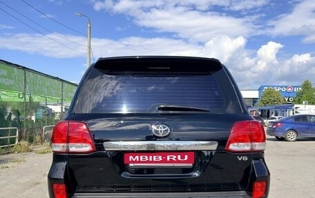 Toyota Land Cruiser 200, 2010 год, 3 200 000 рублей, 2 фотография