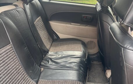 Toyota Passo III, 2005 год, 330 000 рублей, 4 фотография