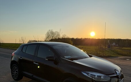 Renault Megane III, 2015 год, 1 000 000 рублей, 5 фотография