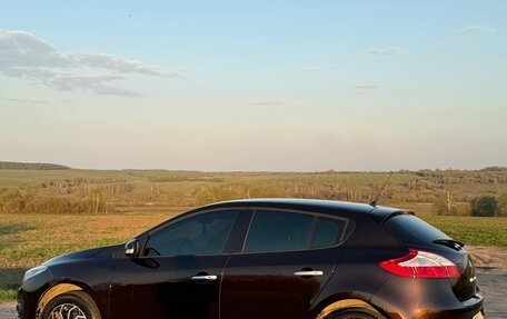 Renault Megane III, 2015 год, 1 000 000 рублей, 10 фотография
