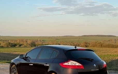 Renault Megane III, 2015 год, 1 000 000 рублей, 9 фотография