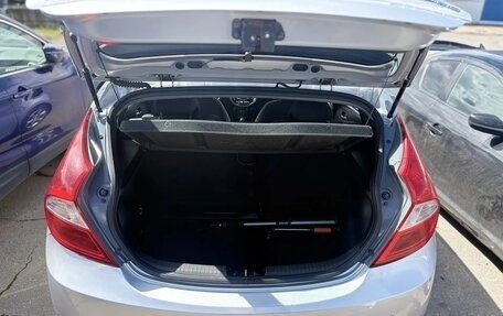 Hyundai Solaris II рестайлинг, 2014 год, 829 000 рублей, 2 фотография