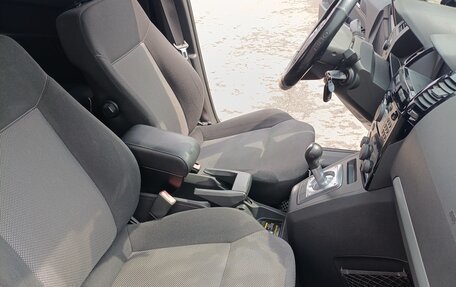 Opel Zafira B, 2010 год, 560 000 рублей, 10 фотография