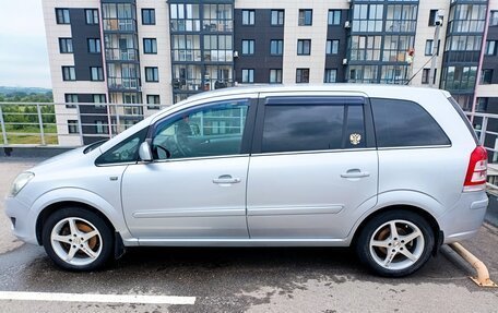 Opel Zafira B, 2010 год, 560 000 рублей, 13 фотография