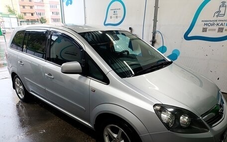 Opel Zafira B, 2010 год, 560 000 рублей, 3 фотография