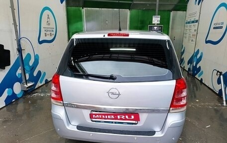 Opel Zafira B, 2010 год, 560 000 рублей, 4 фотография