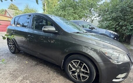 KIA cee'd I рестайлинг, 2010 год, 720 000 рублей, 2 фотография